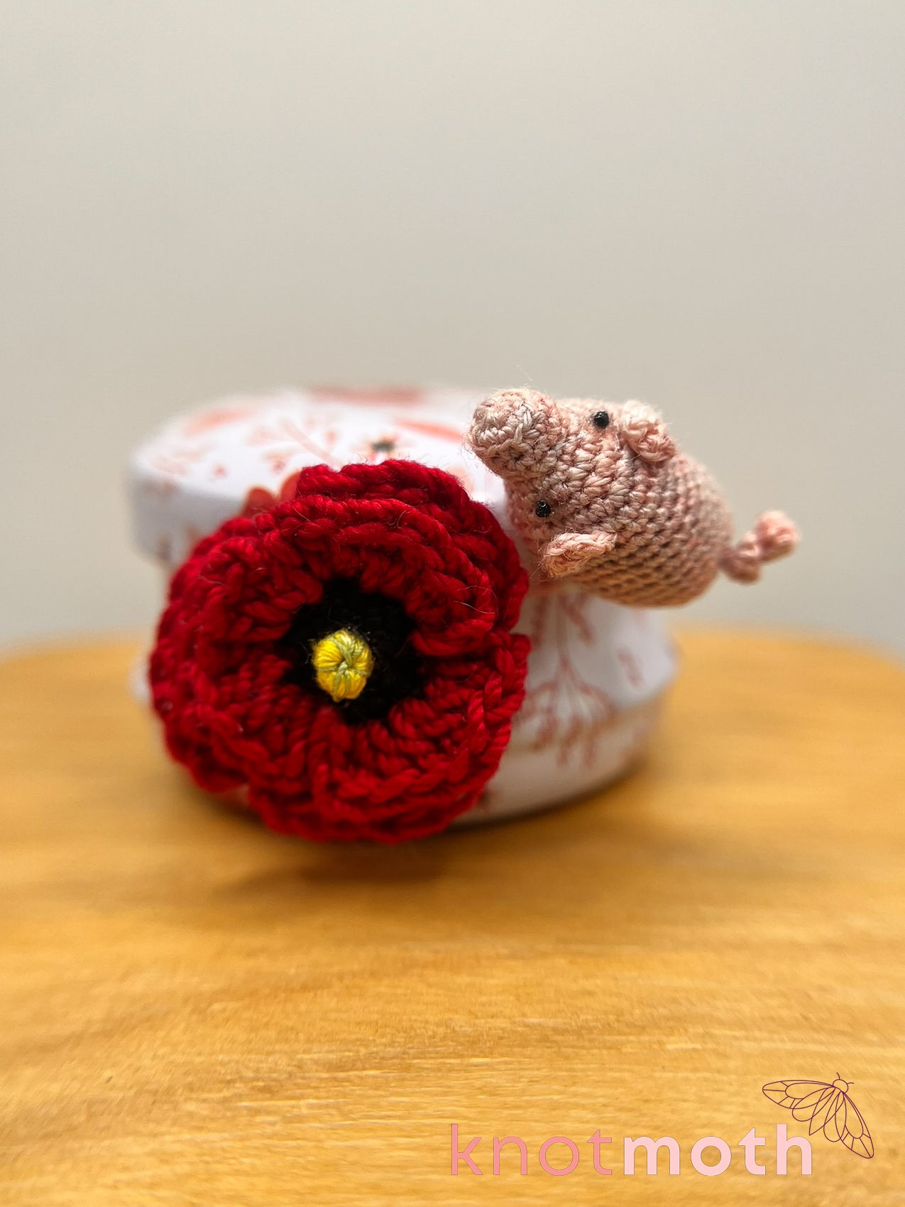 Poppy Pig Micro Crochet Trinket Tin