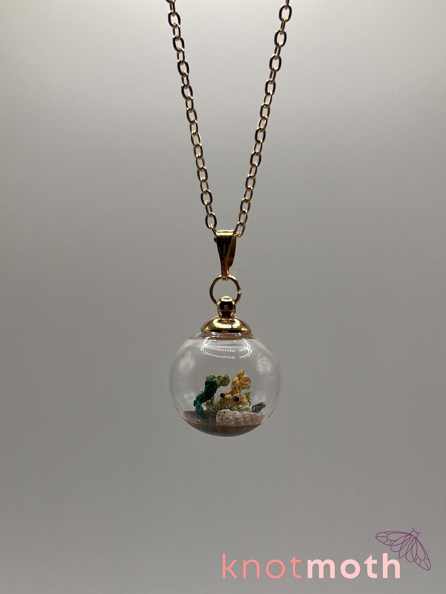 gumb goldfish bowl micro crochet necklace