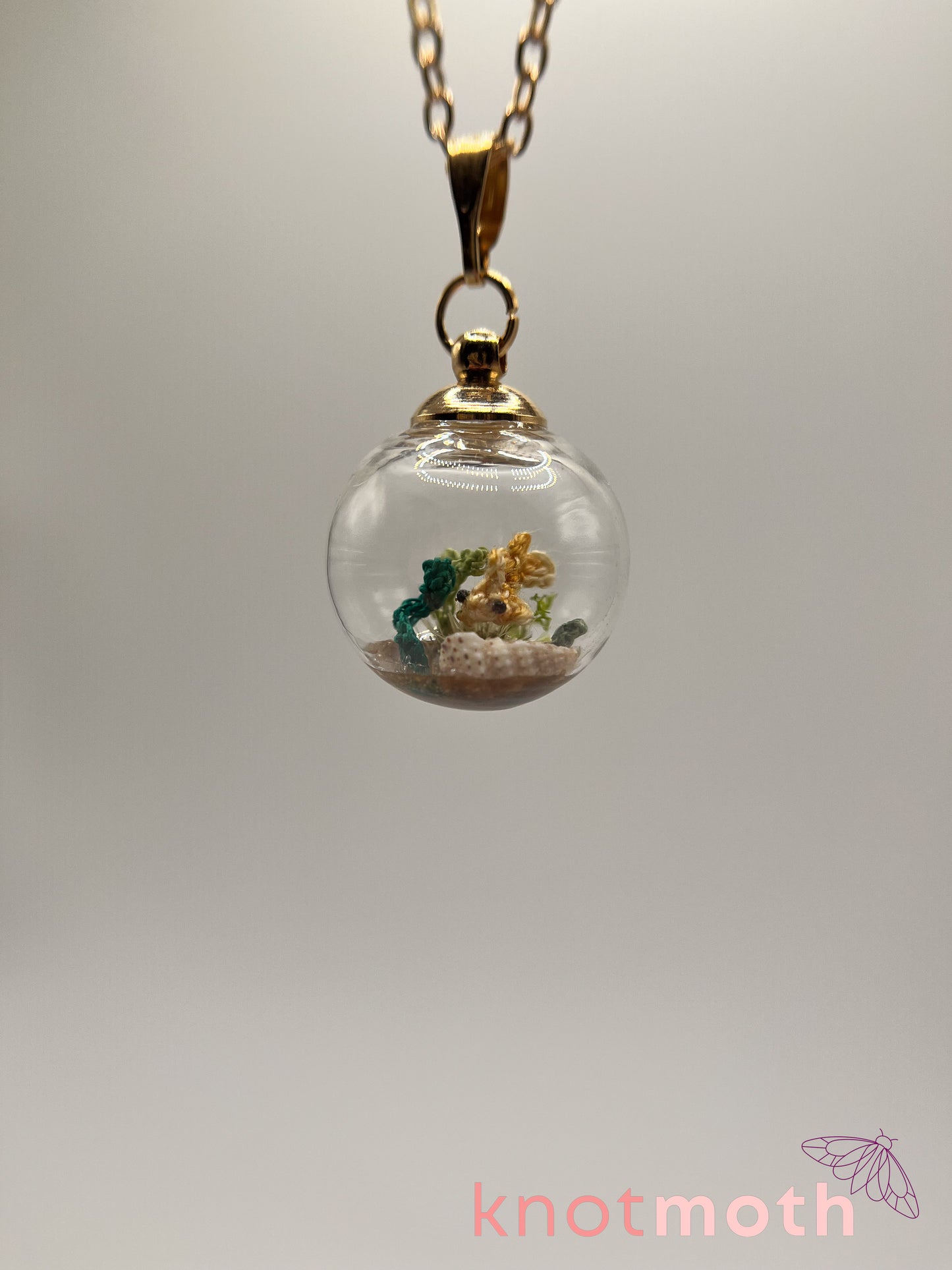 gumb goldfish bowl micro crochet necklace