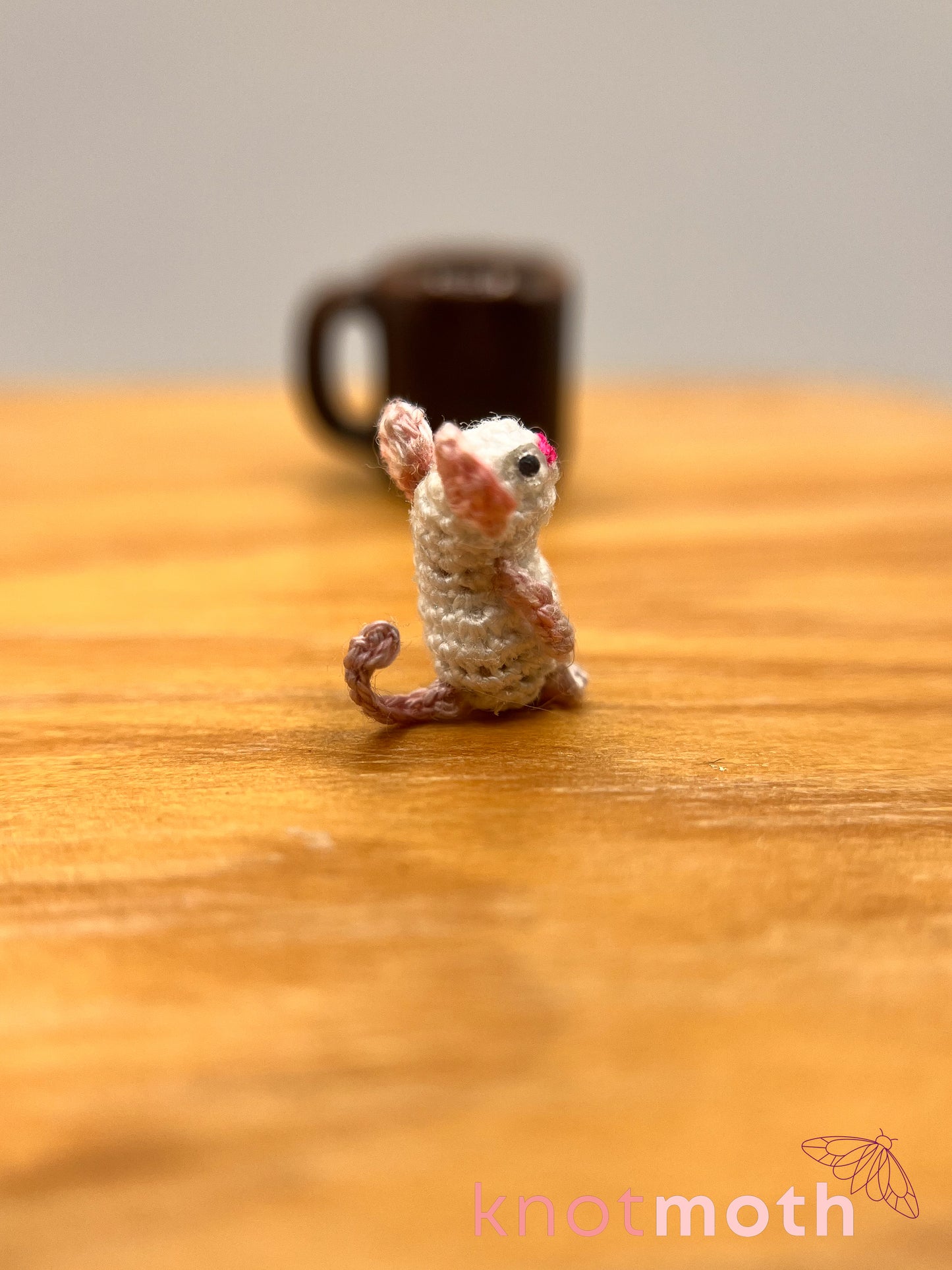 max mouse micro crochet mug trinket