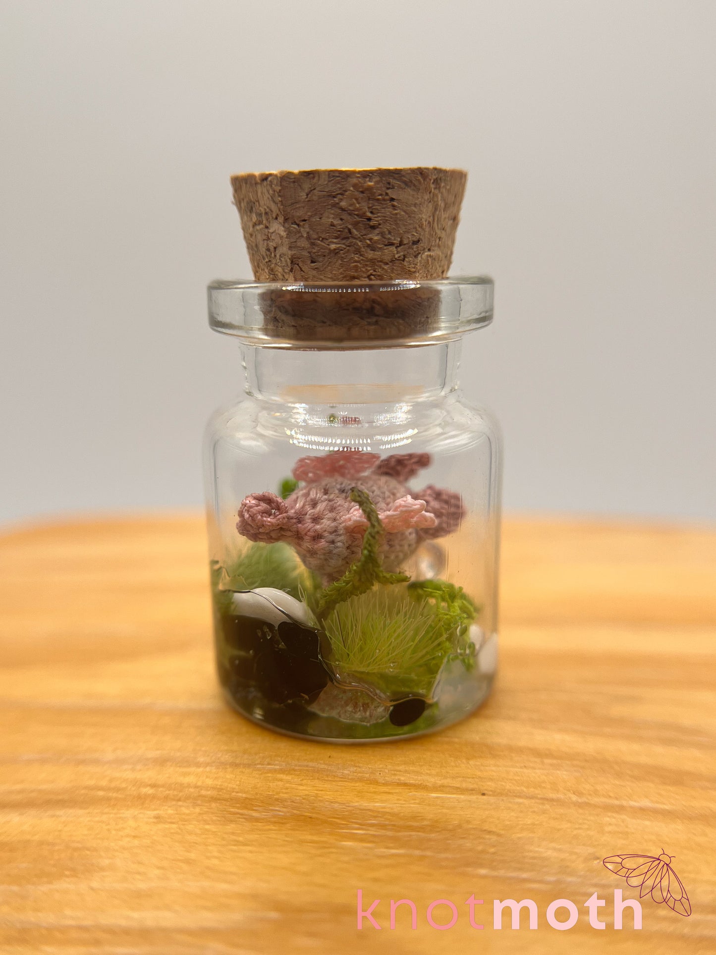 patrick flying pig micro crochet jar