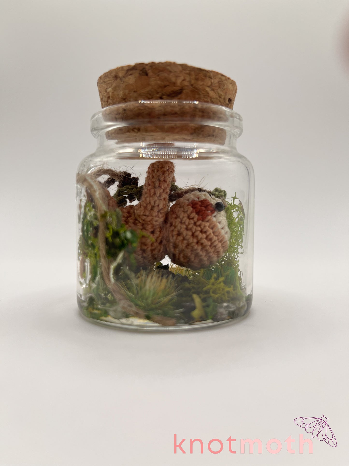 sydney sloth & vines micro crochet jar