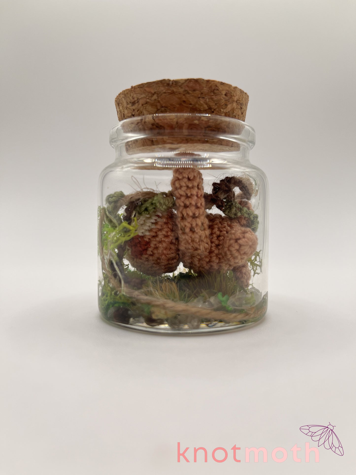 sydney sloth & vines micro crochet jar