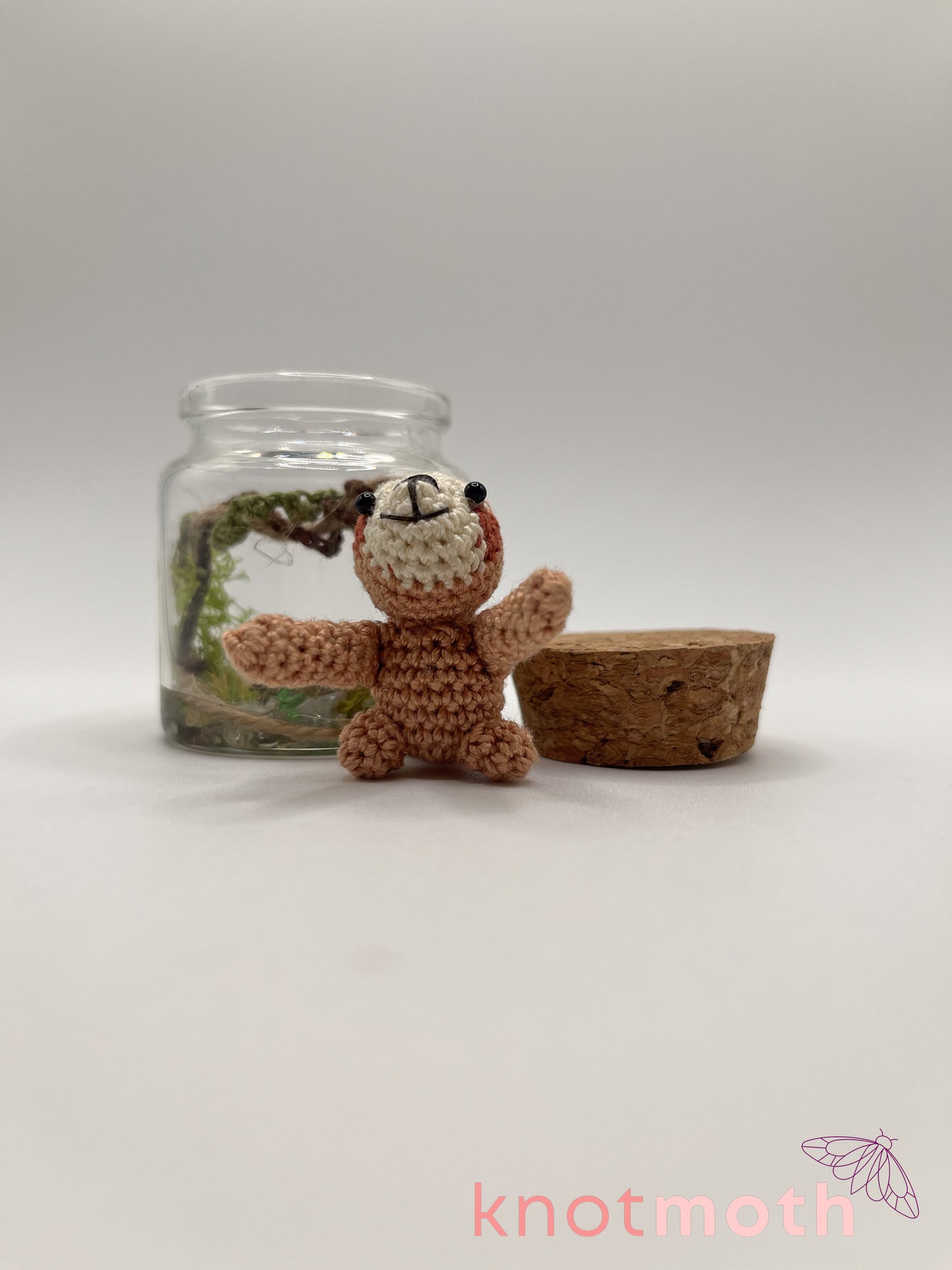 sydney sloth & vines micro crochet jar