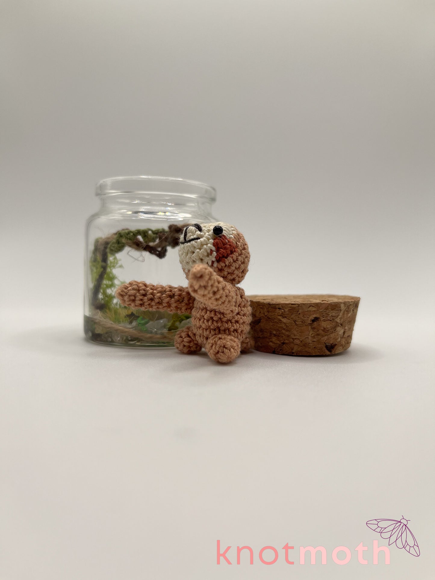 sydney sloth & vines micro crochet jar