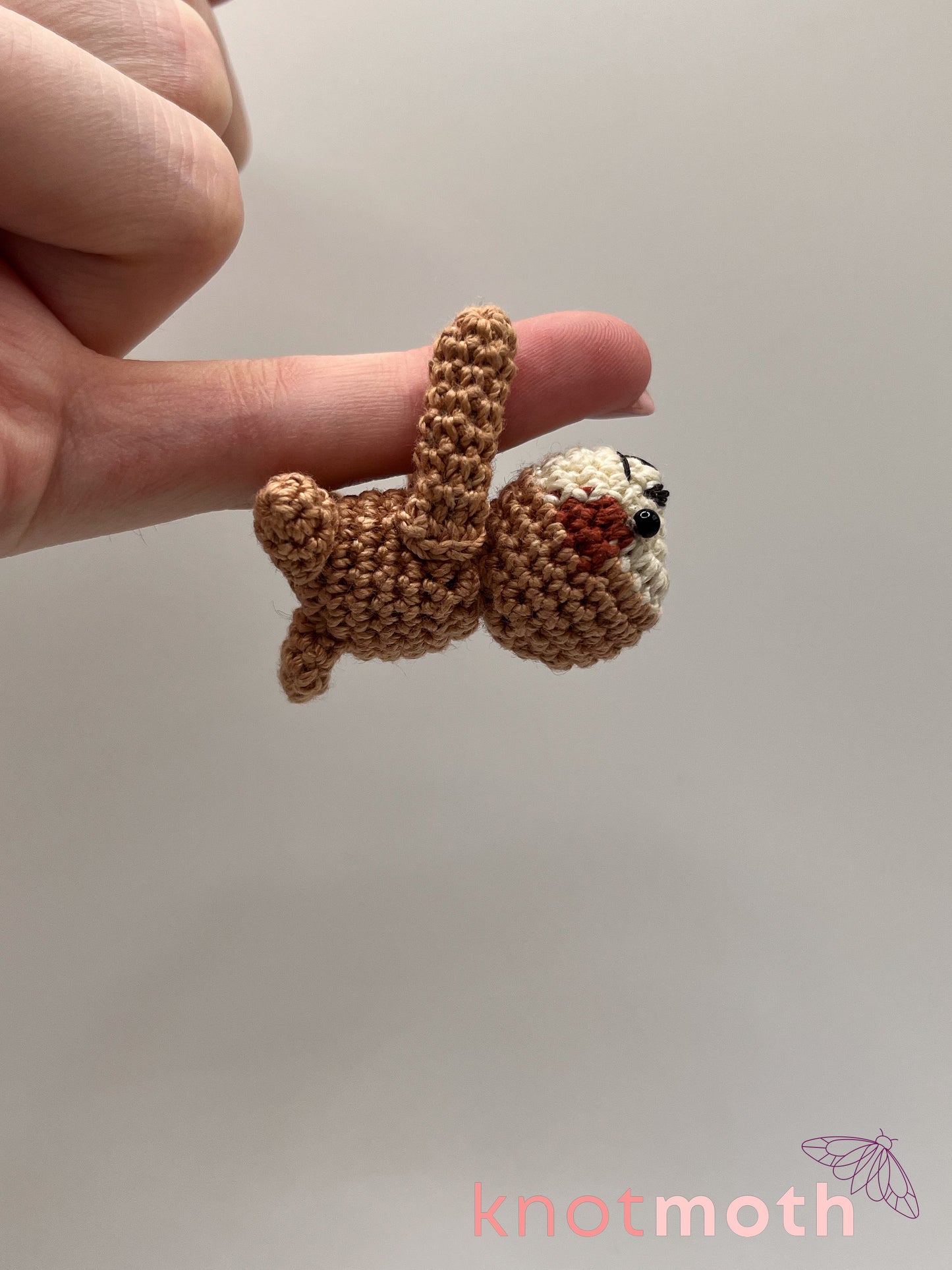 sydney sloth & vines micro crochet jar