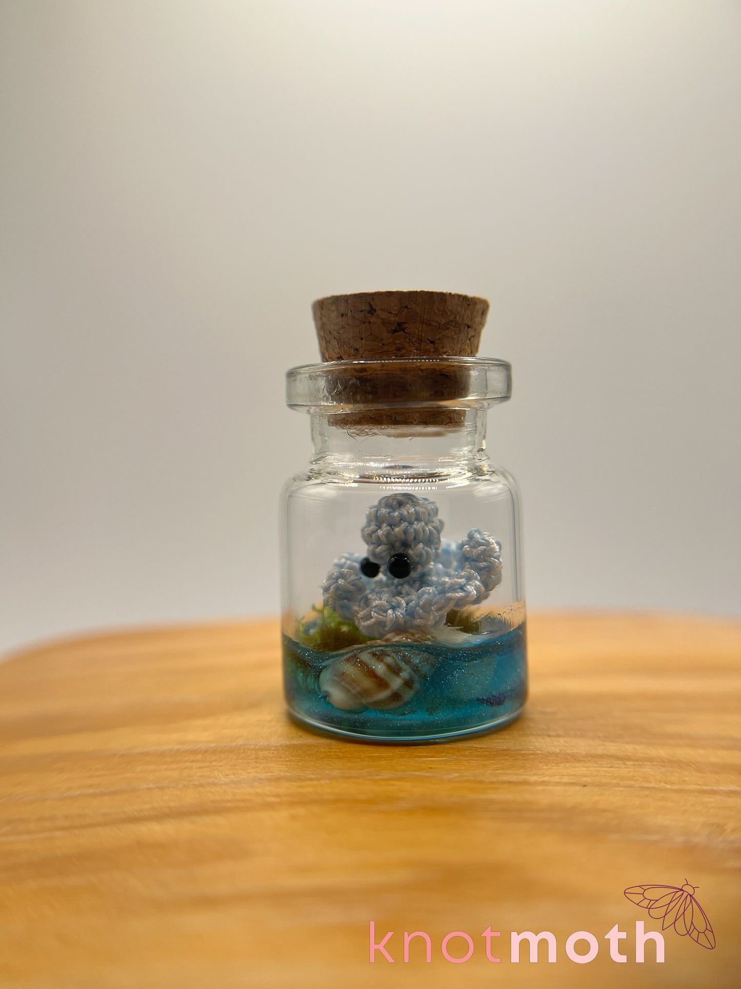 oriel octopus glow-in-the-dark micro crochet jar