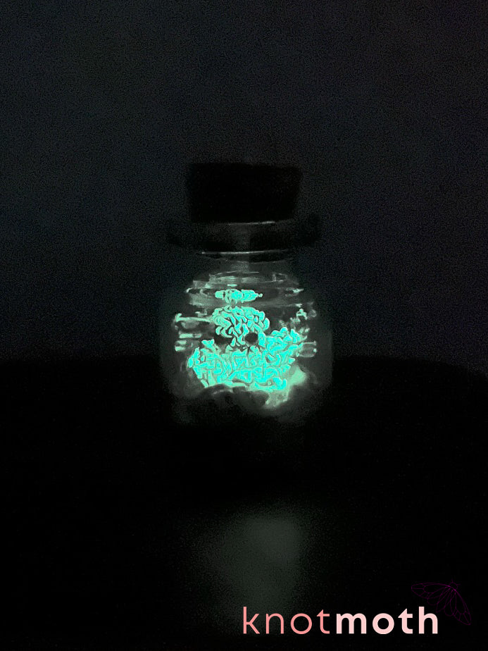 ozzy octopus glow-in-the-dark micro crochet jar