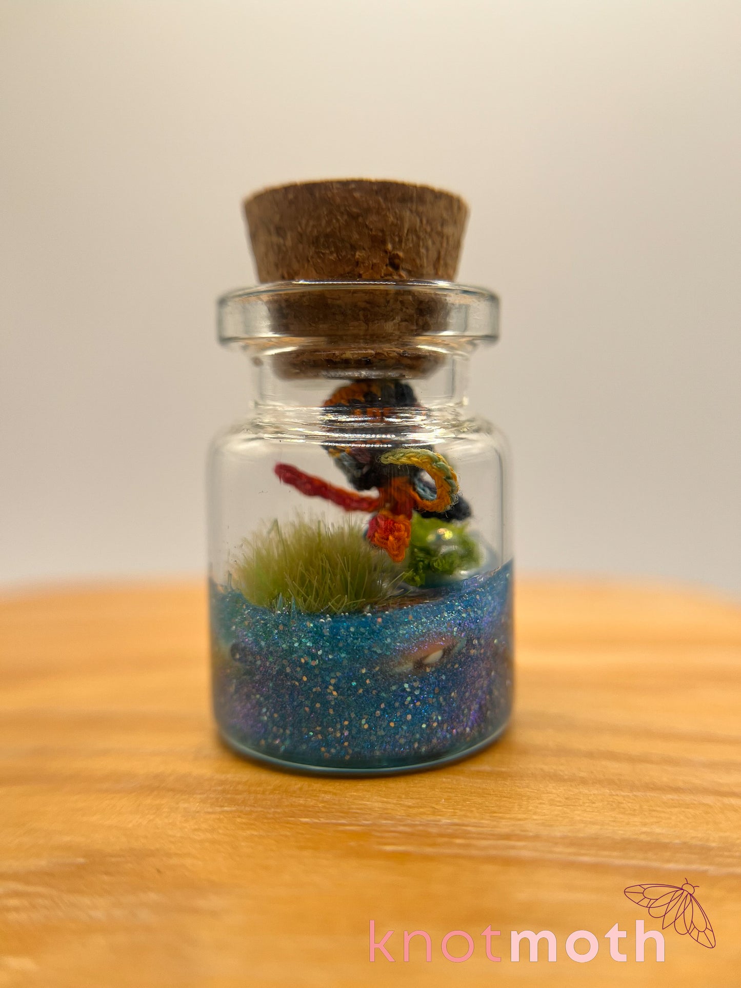 jasper jellyfish micro crochet jar