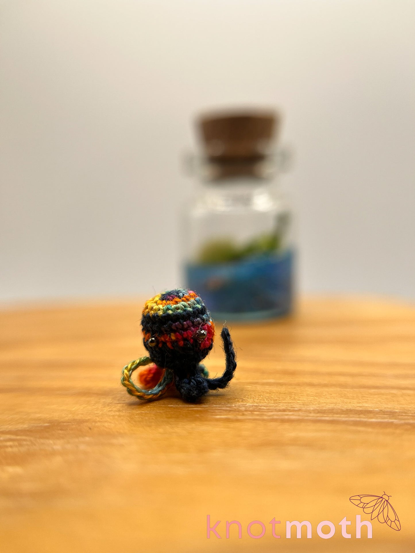 jasper jellyfish micro crochet jar