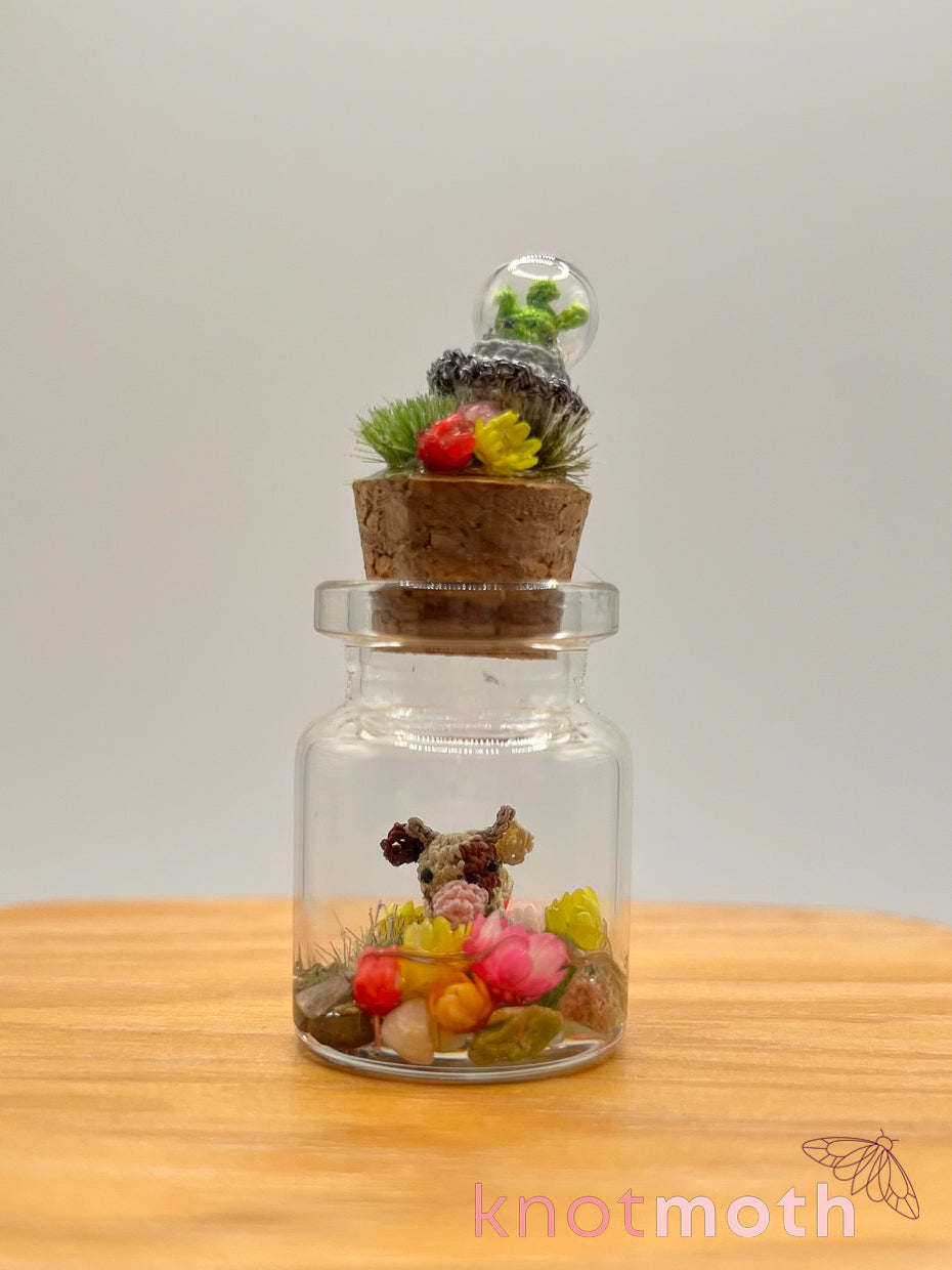 elexa alien & bessie cow abduction micro crochet jar
