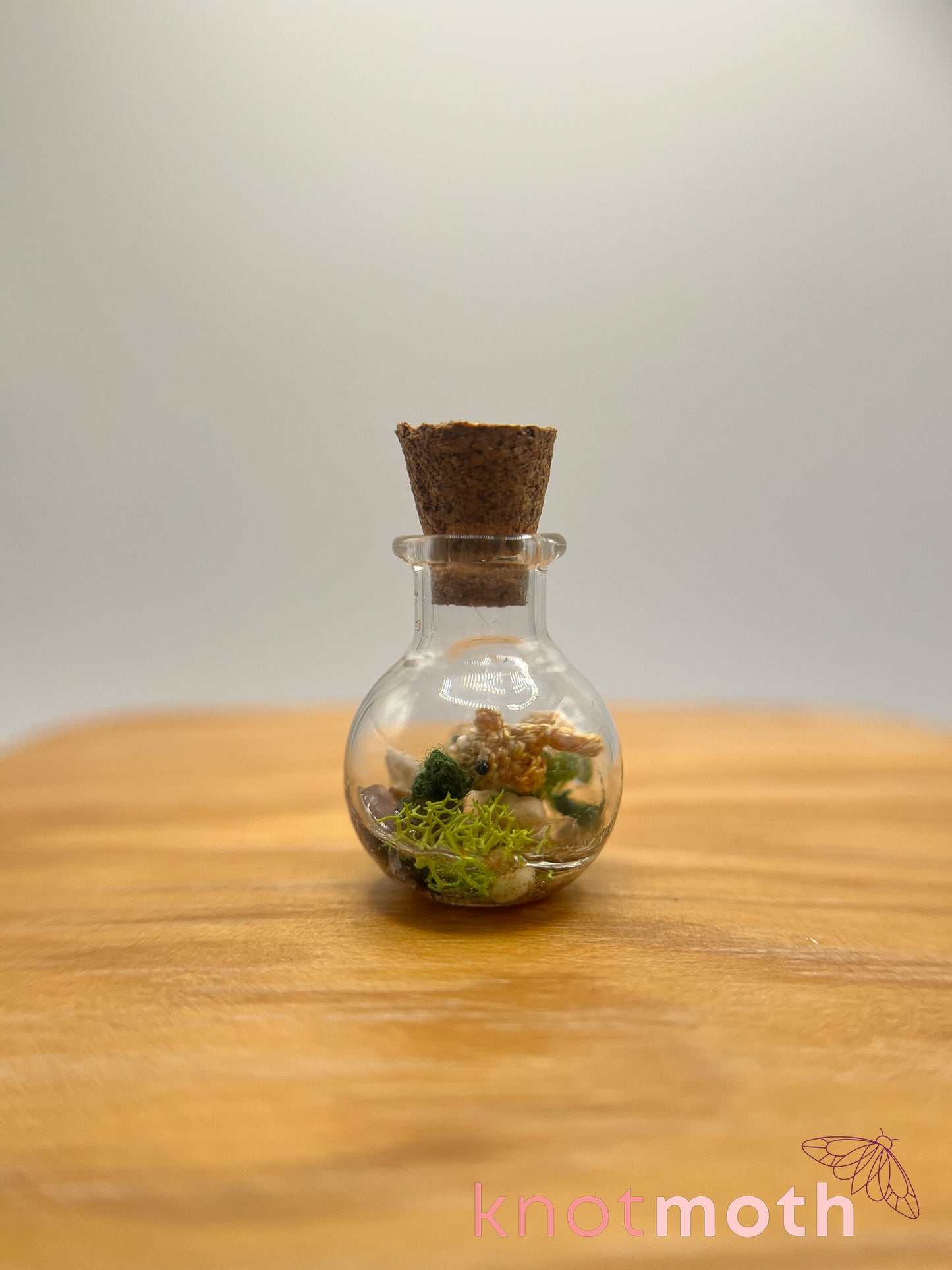 nicole goldfish & seaweed micro crochet trinket jar