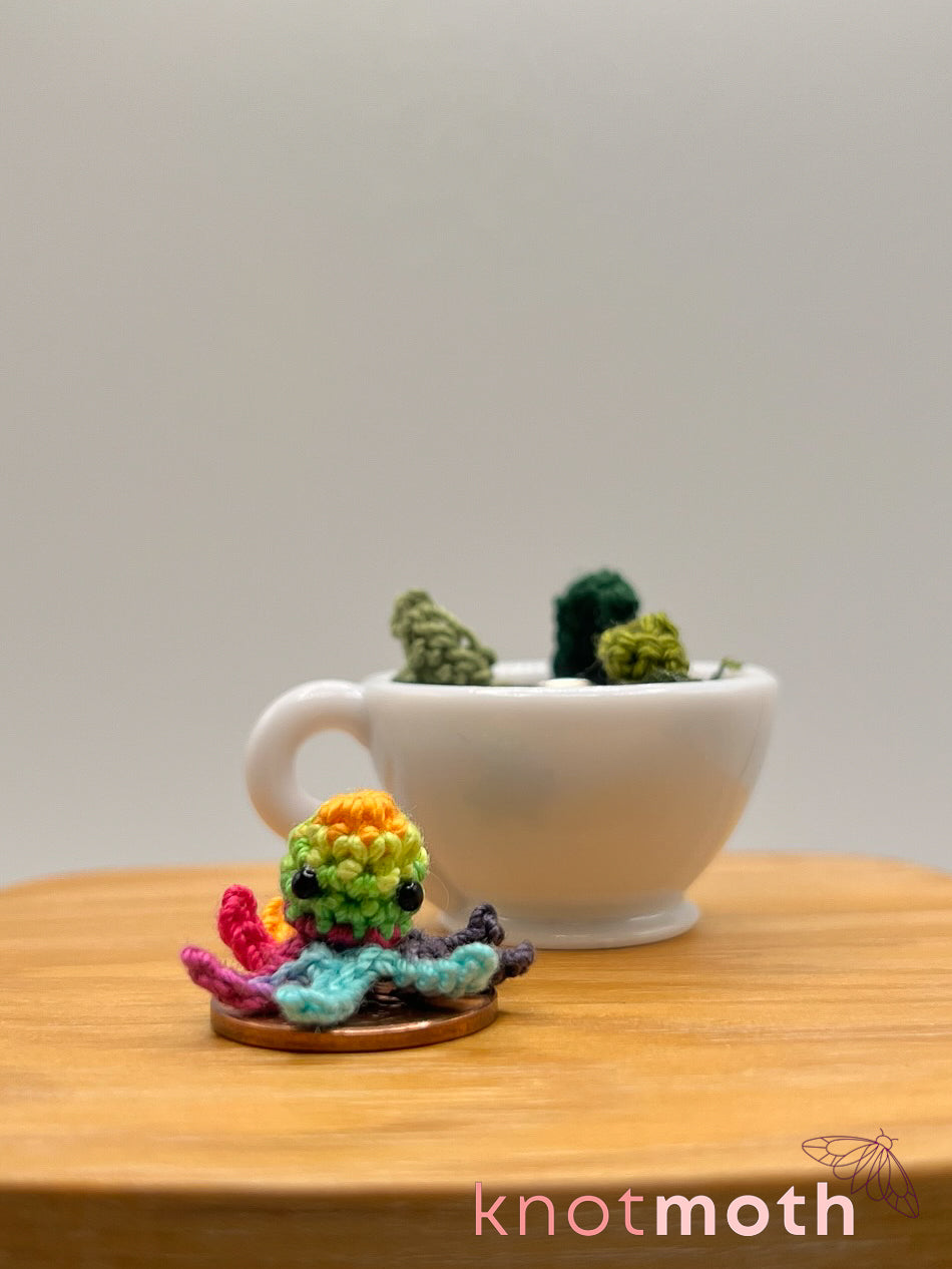 yarrow octopus micro crochet teacup trinket