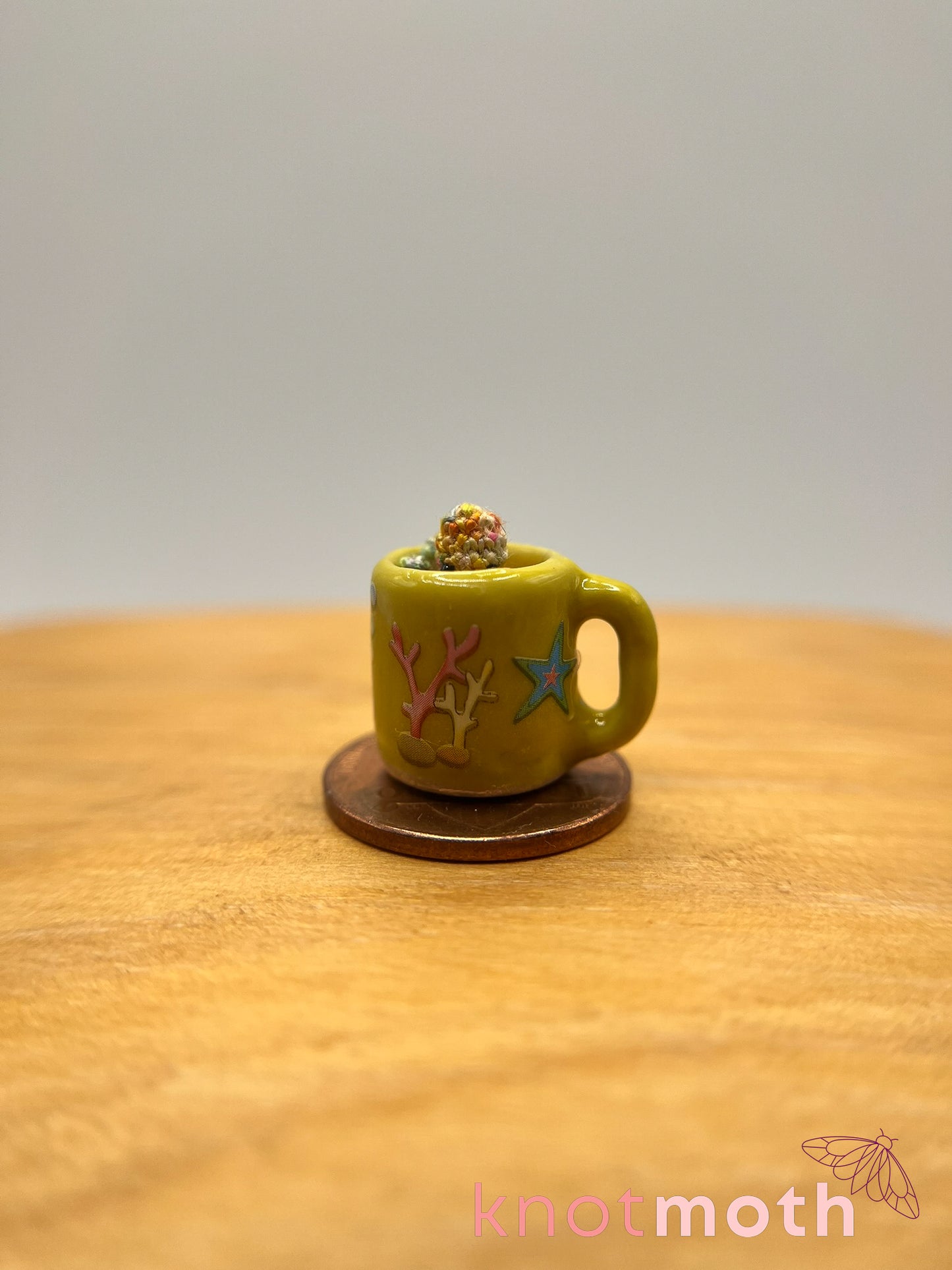 ocho octopus micro crochet mug trinket