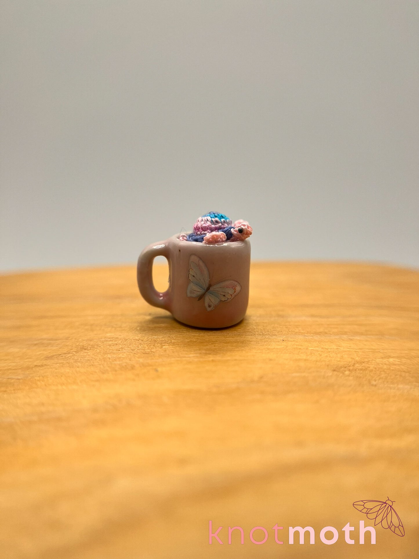 tai turtle micro crochet mug trinket