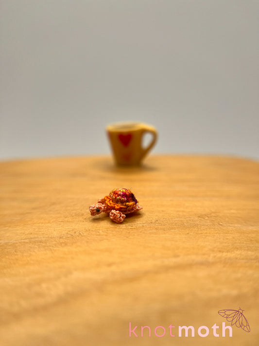 tang turtle micro crochet mug trinket