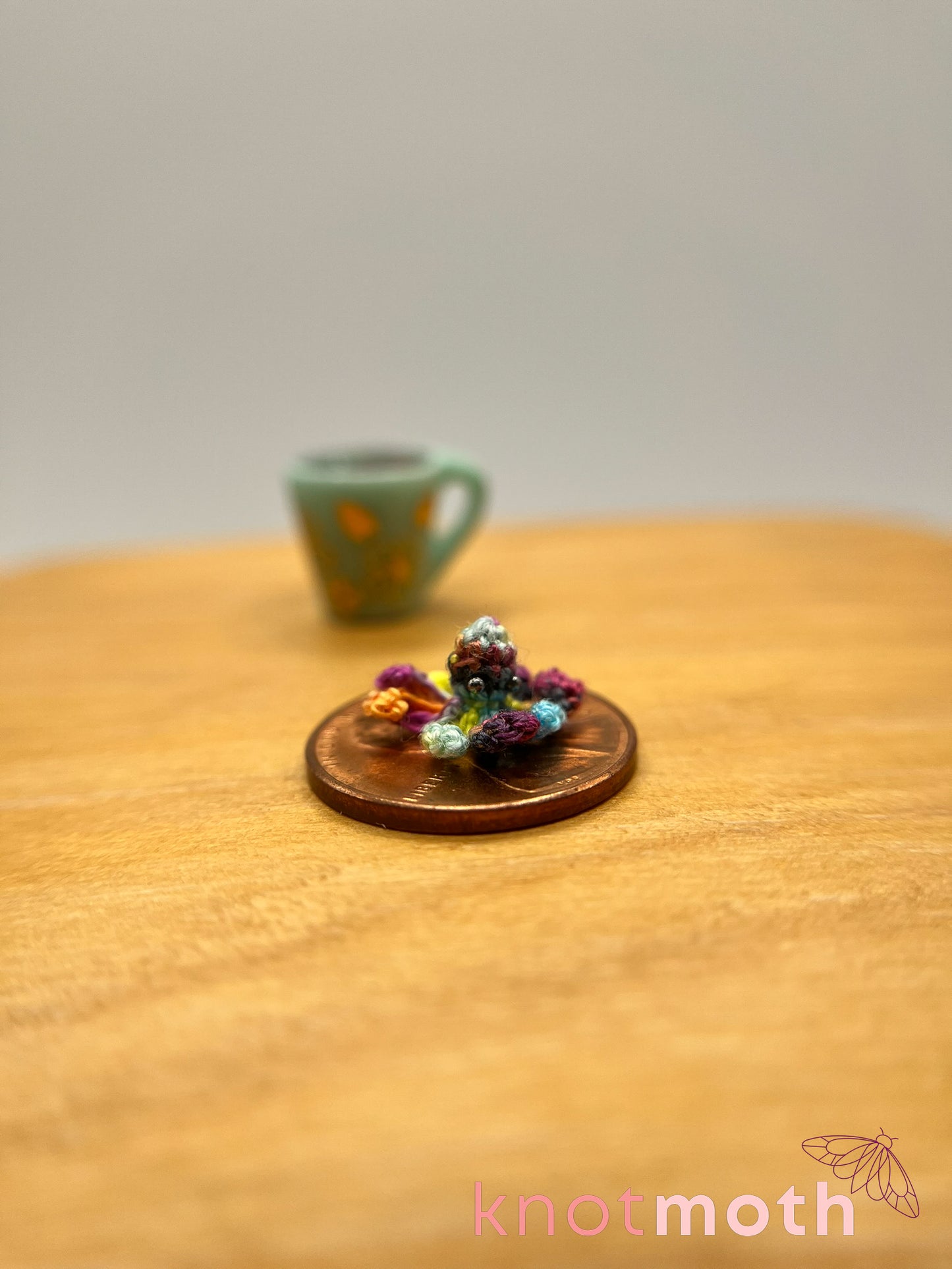 bruce octopus micro crochet mug trinket
