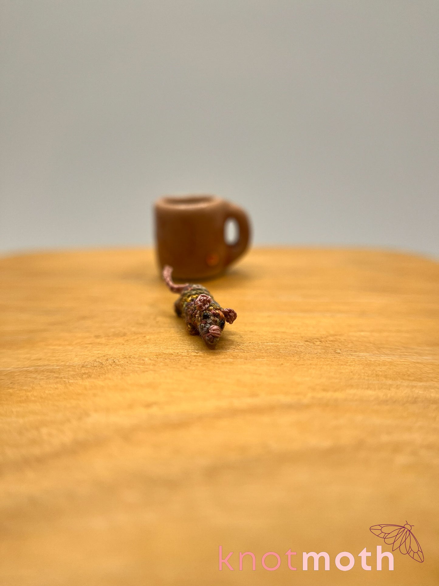 reese rat micro crochet mug trinket