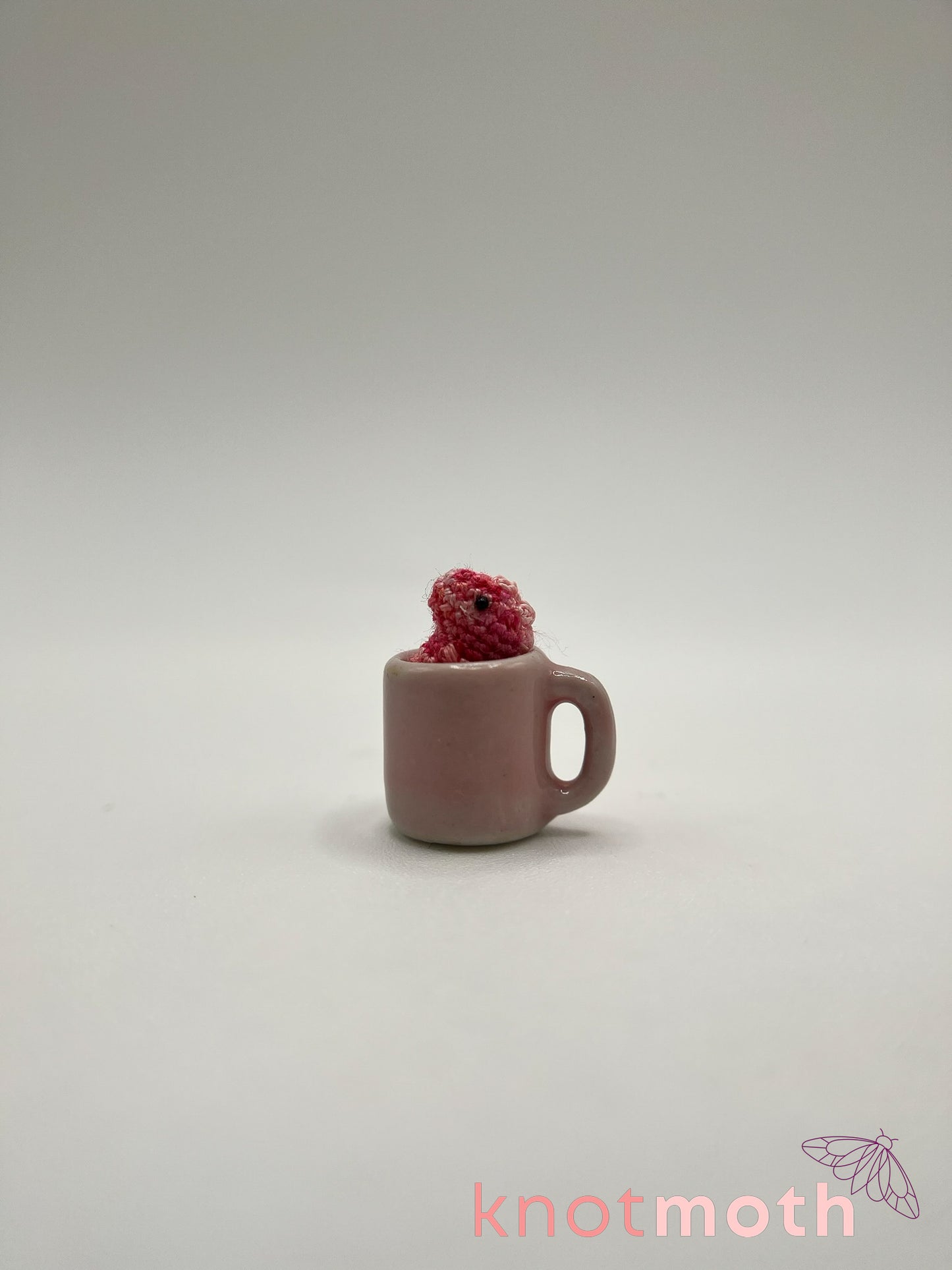 hibiscus tea-rex micro crochet mug trinket
