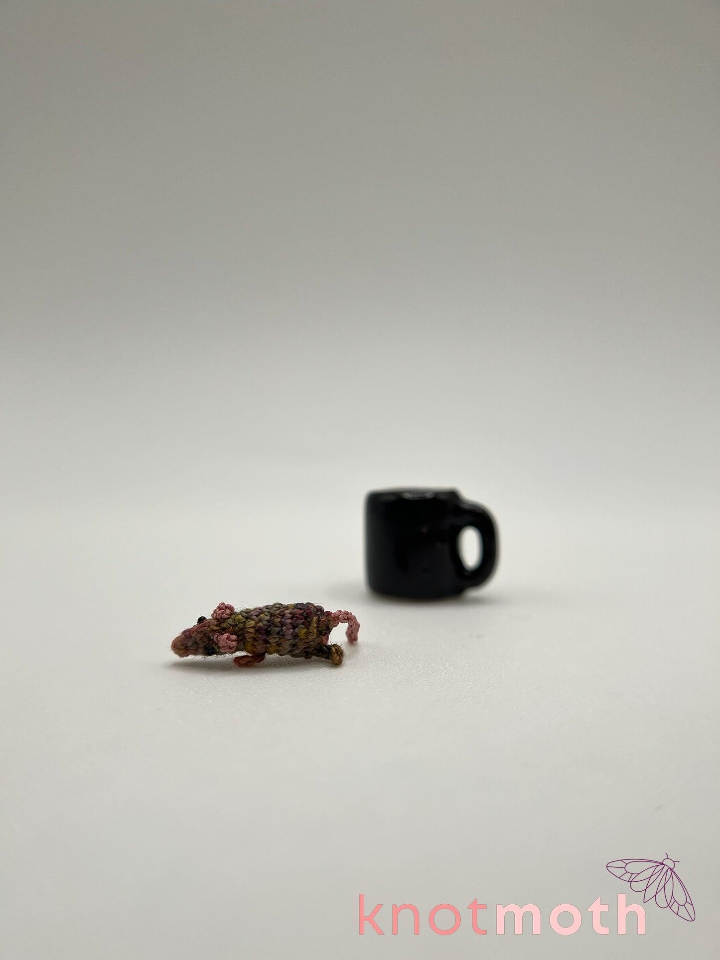rachel rat micro crochet mug trinket