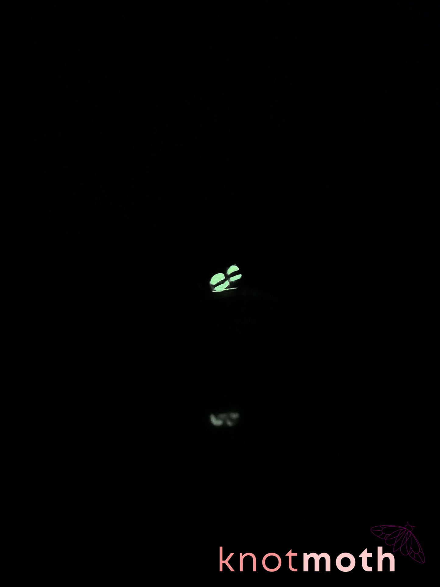 frankie frog glow-in-the-dark micro crochet teacup trinket