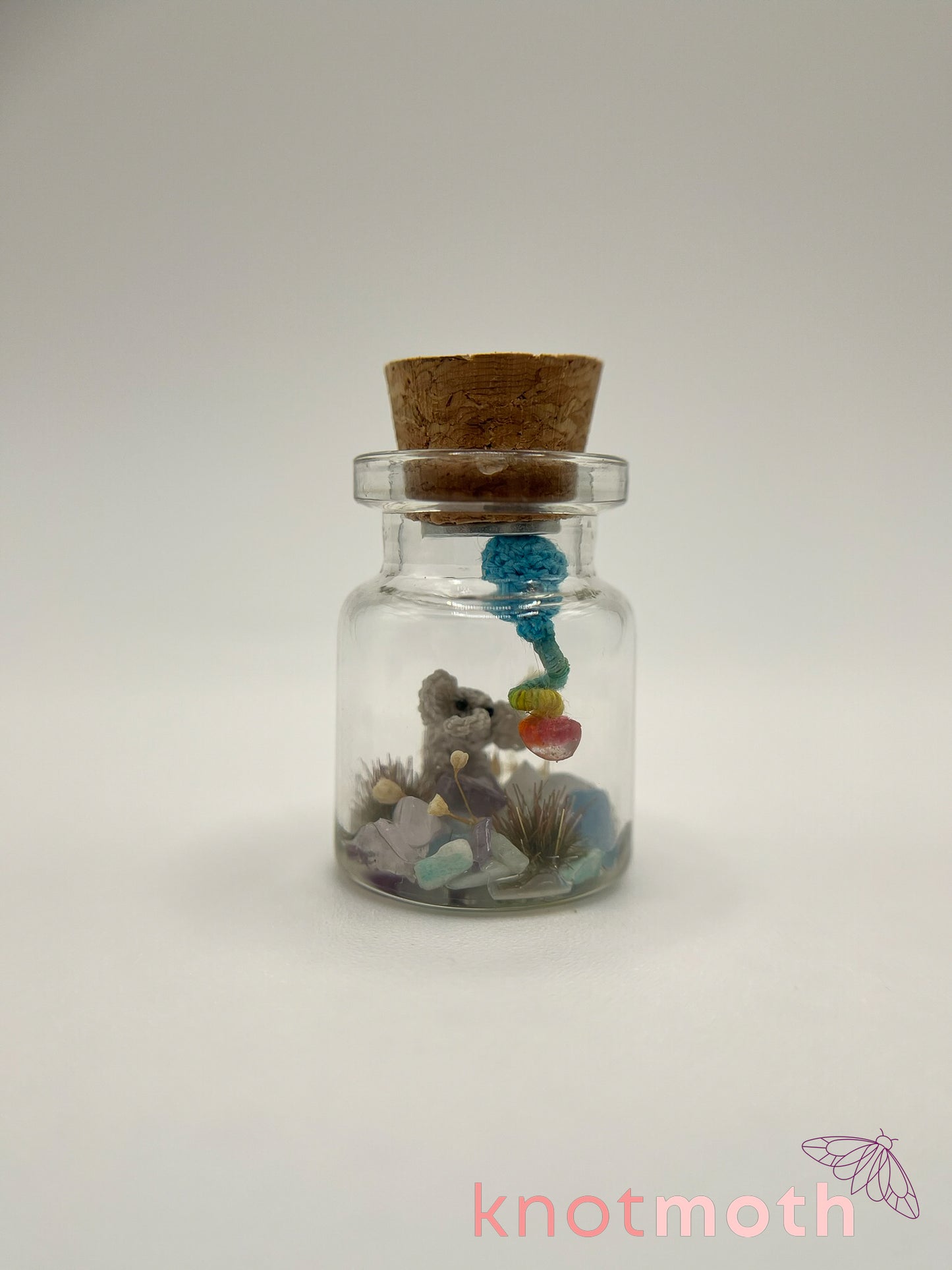fana elephant & balloon micro crochet jar