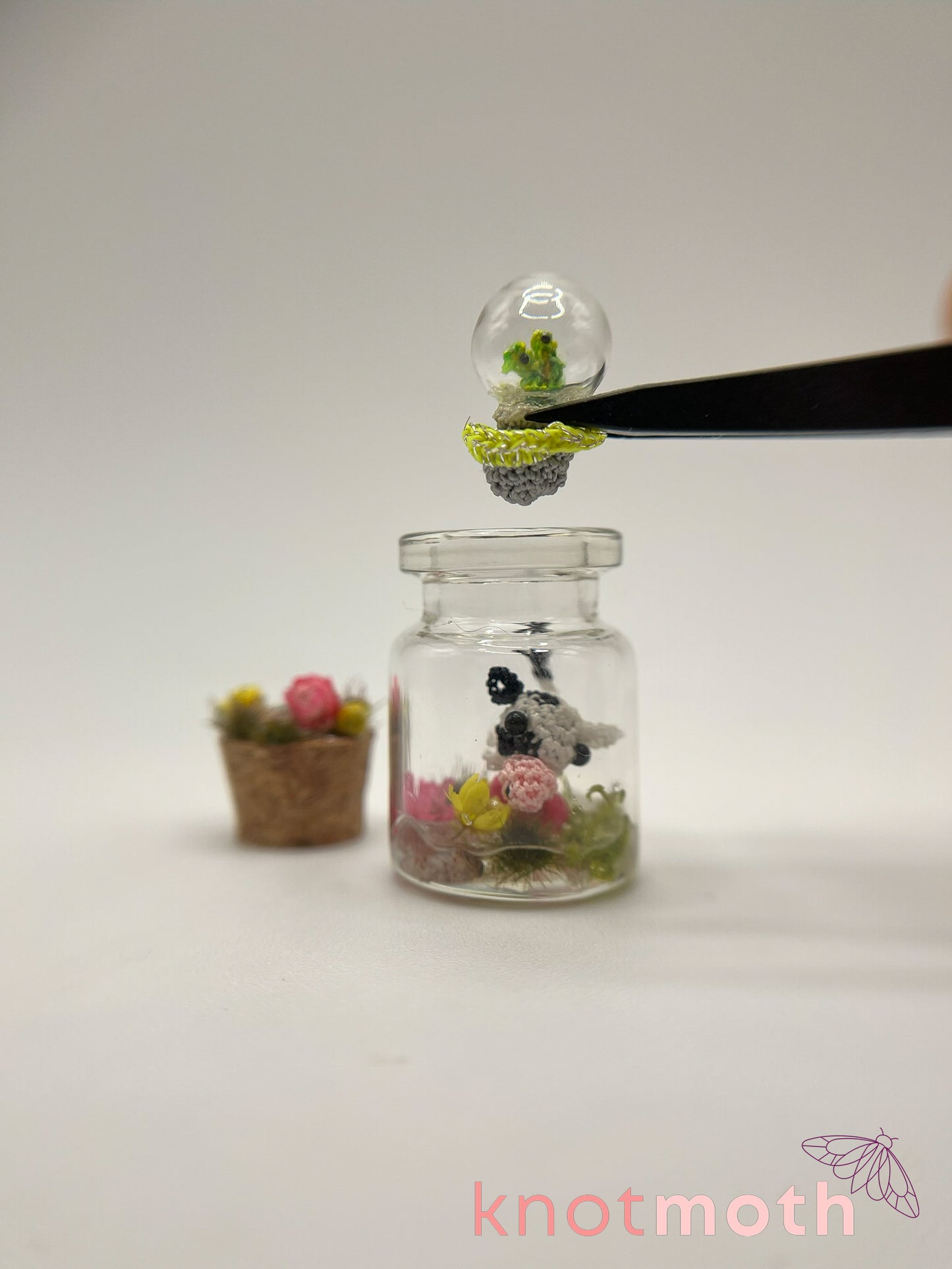 galax alien & chalmer cow abduction micro crochet jar
