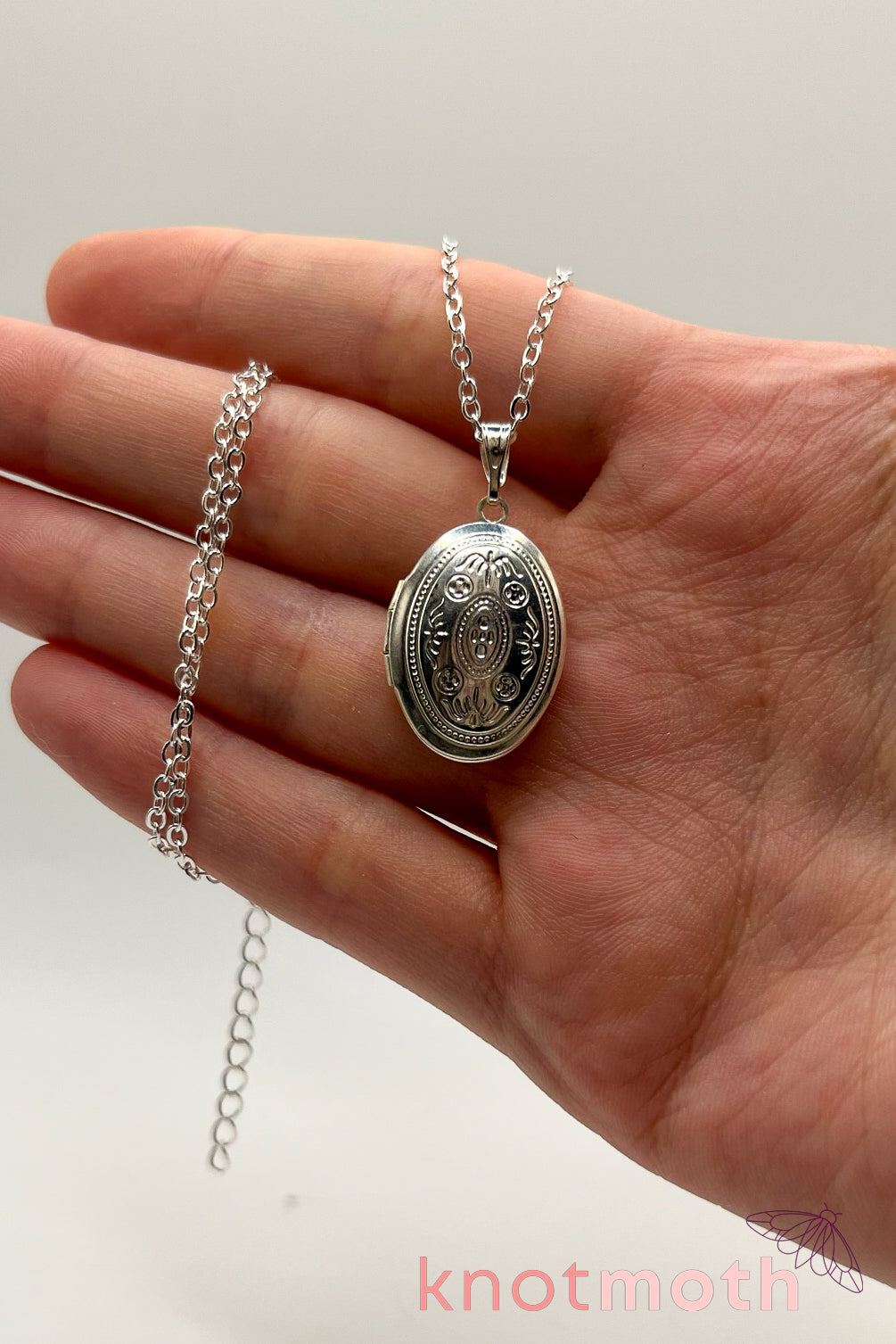 hibiscus (beauty) floriography locket