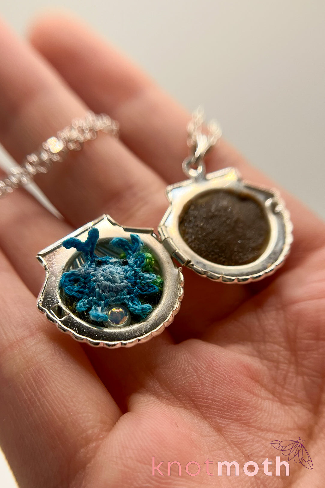 Betty Blue Crab Micro-Crochet Locket (removable, magnetic)