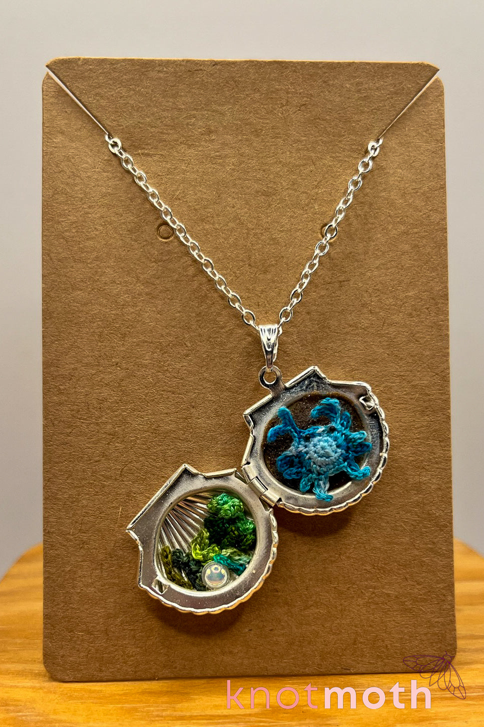 Betty Blue Crab Micro-Crochet Locket (removable, magnetic)