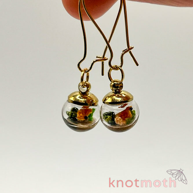 Finn and Gale Goldfish Micro Crochet Globe Dangle Earrings