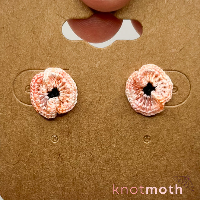 peach poppies stud earrings