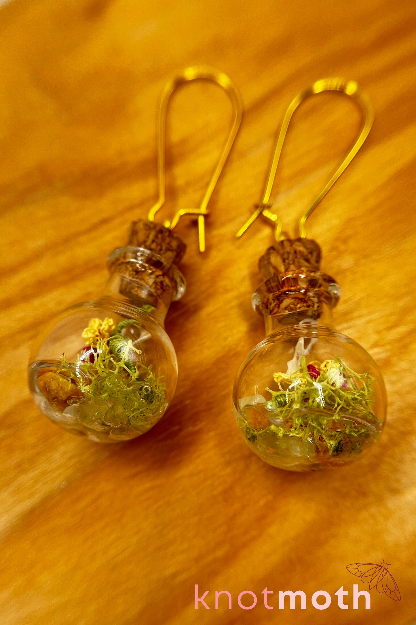 orchid & vertebra mini jar earrings