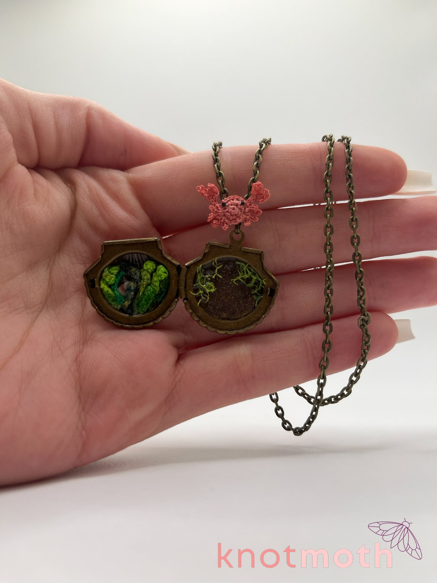gabi crab micro crochet locket