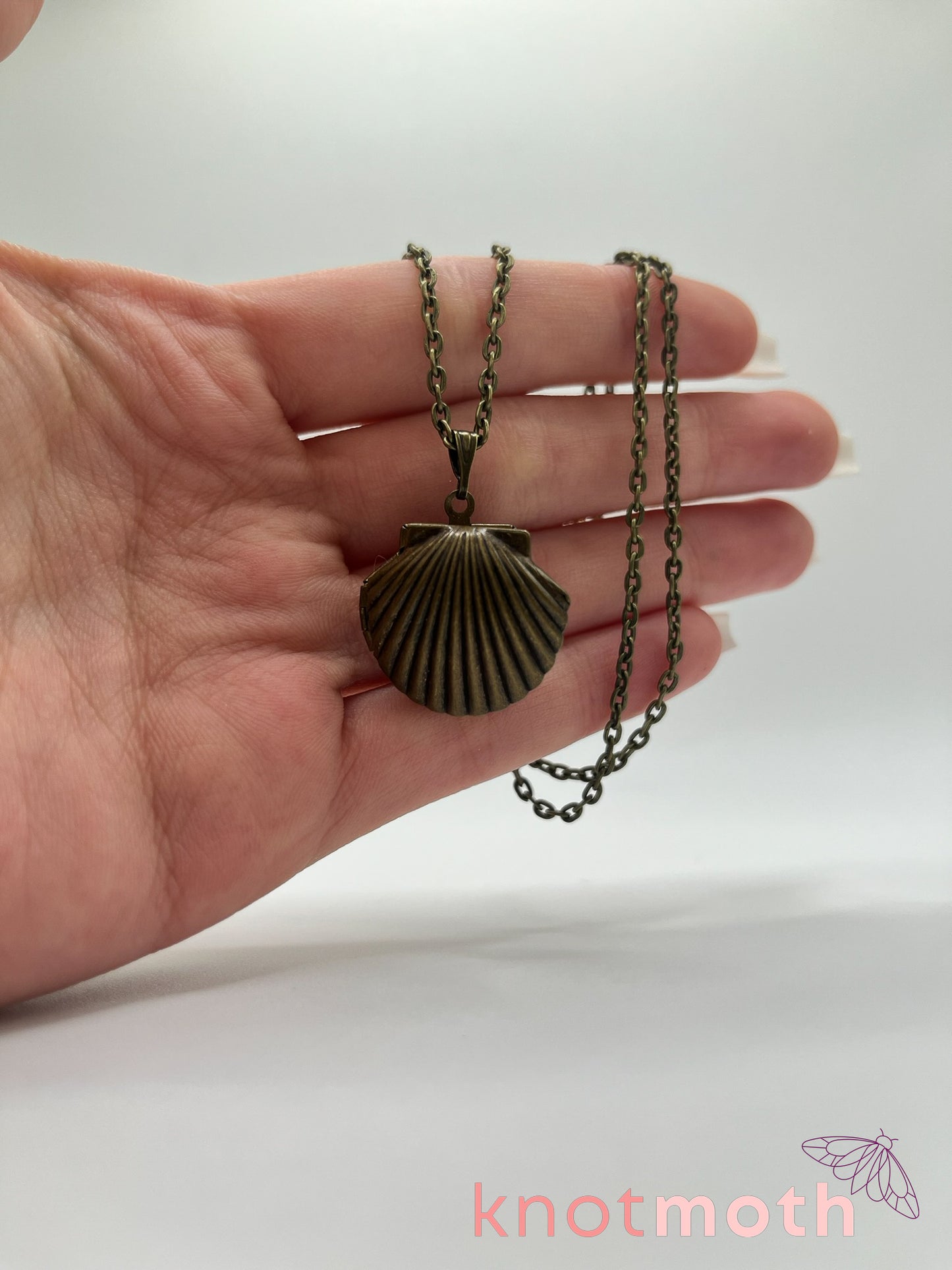 gabi crab micro crochet locket