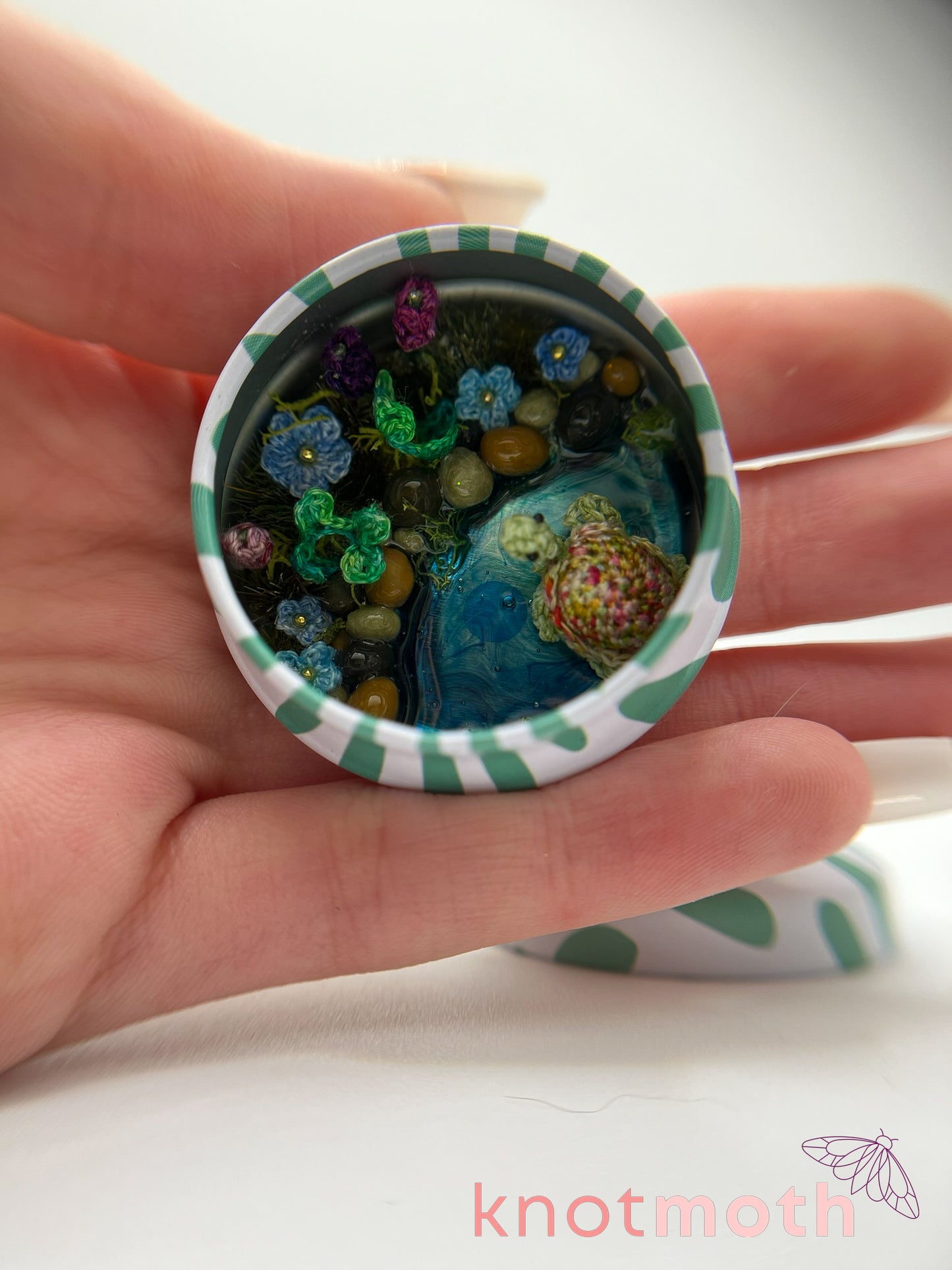 tashi turtle & garden pond scene micro crochet tin