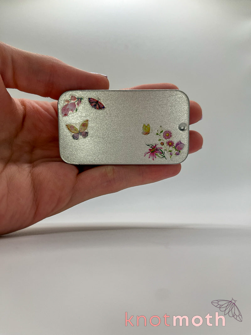 breezy bunny · tulip garden mini tin