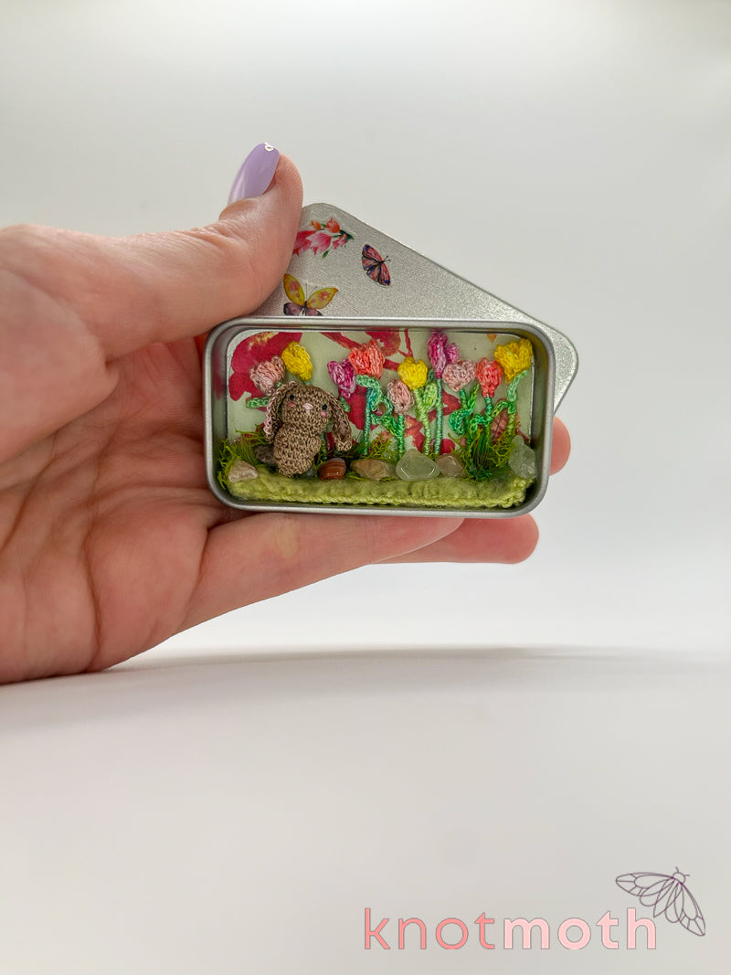 breezy bunny · tulip garden mini tin