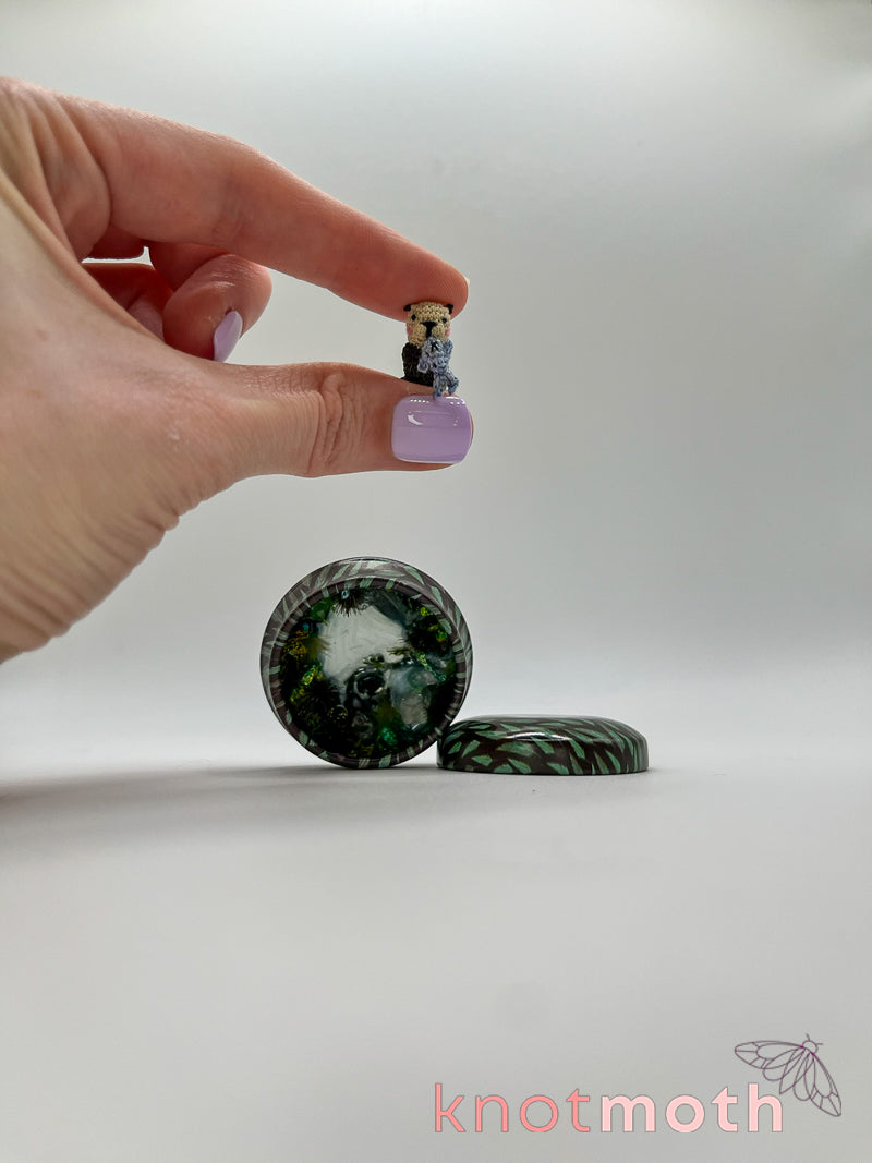 ernest otter & frank fish · lazy river mini tin