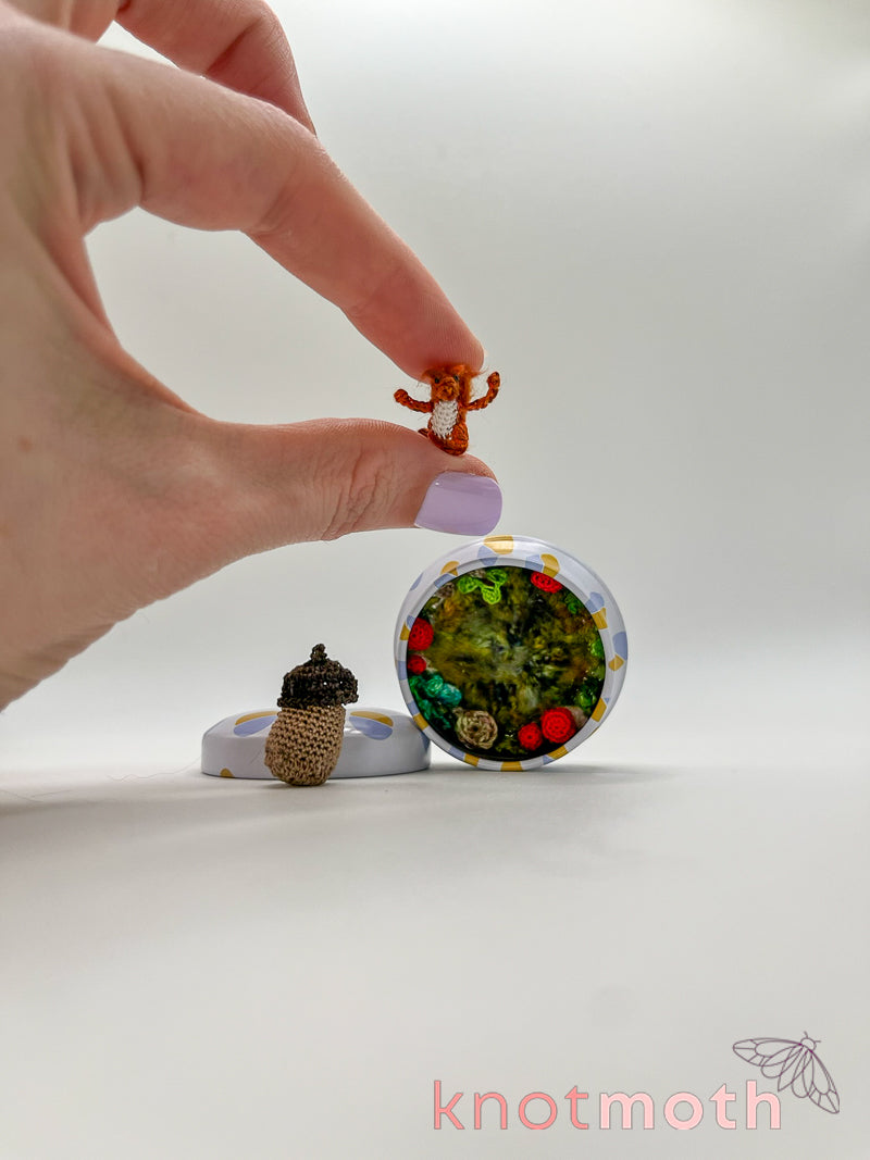 sully squirrel · acorn & mushrooms mini tin
