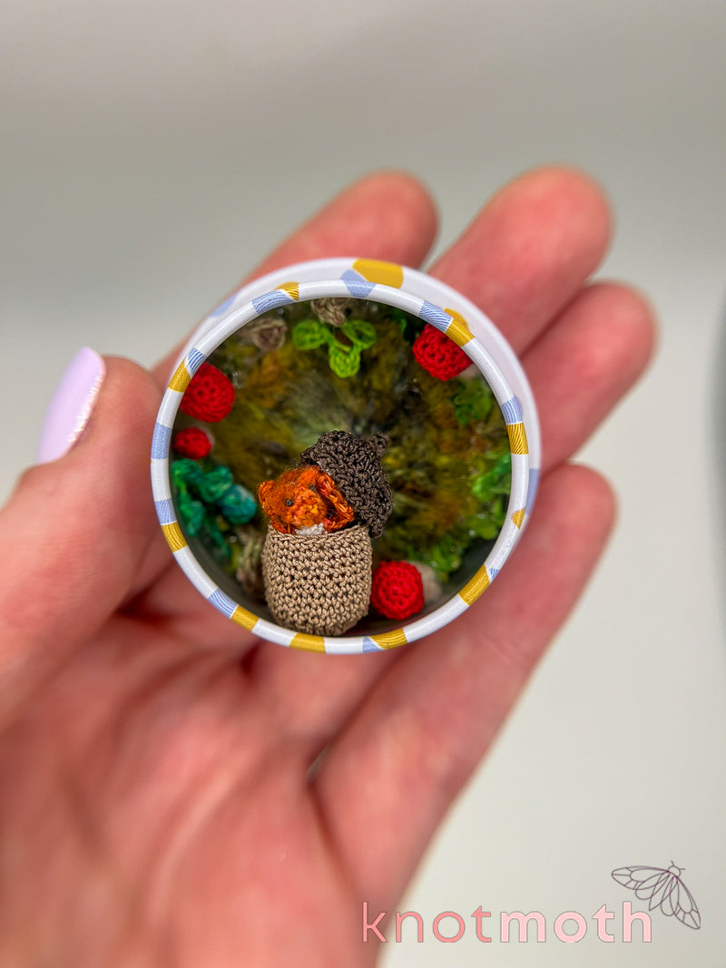 sully squirrel · acorn & mushrooms mini tin
