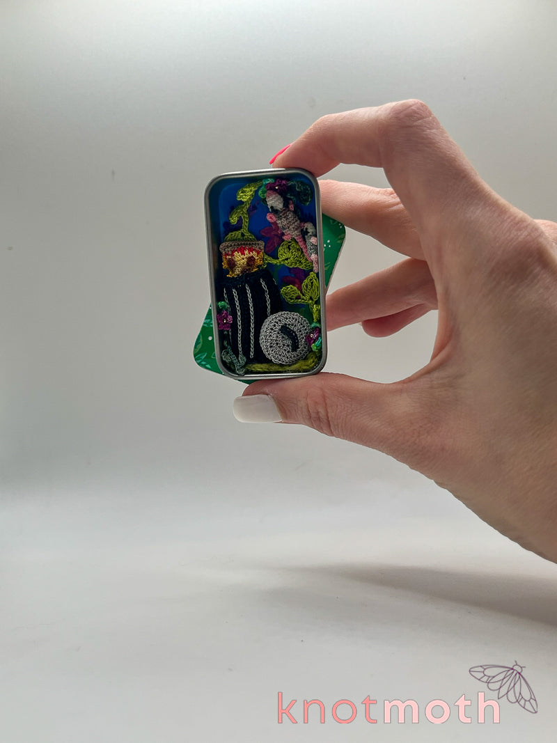trash possums with pizza mini tin