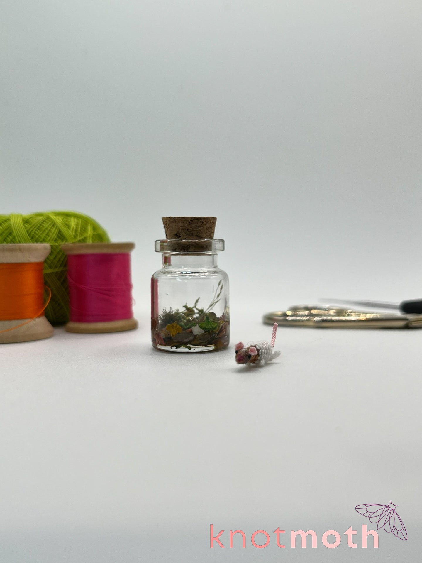 royce rat micro crochet jar