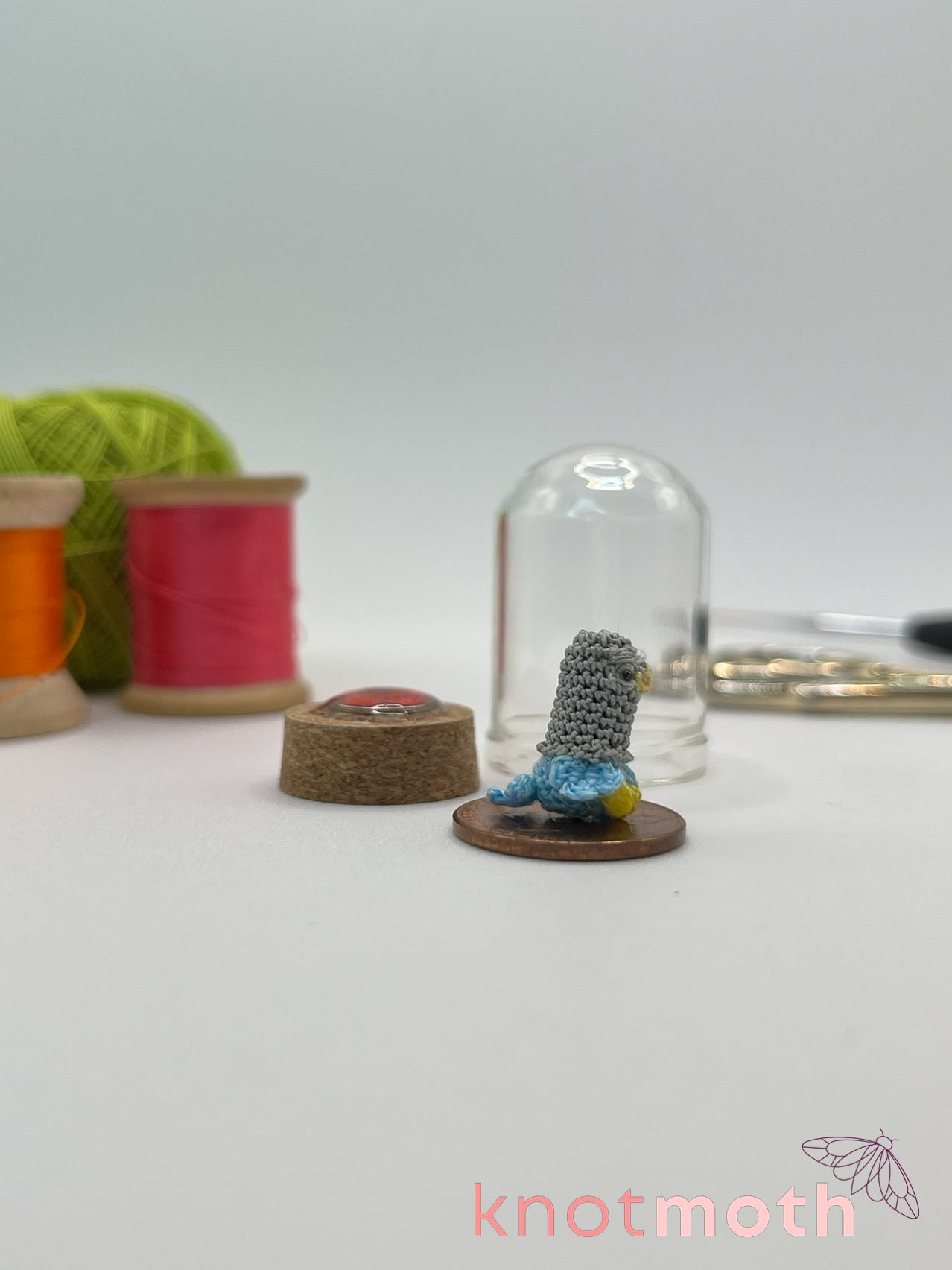 bowie birdie "pigeon" micro crochet dome jar