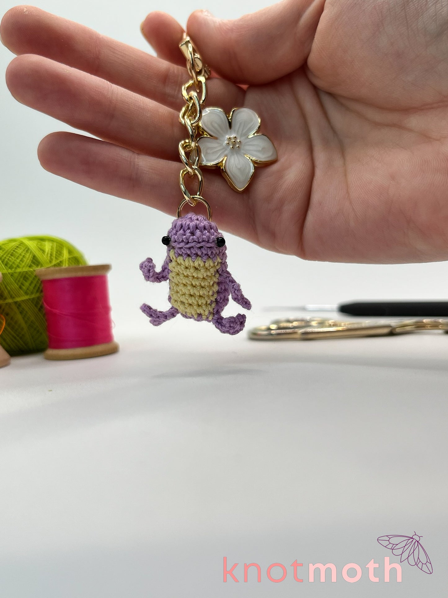 faye frog keychain