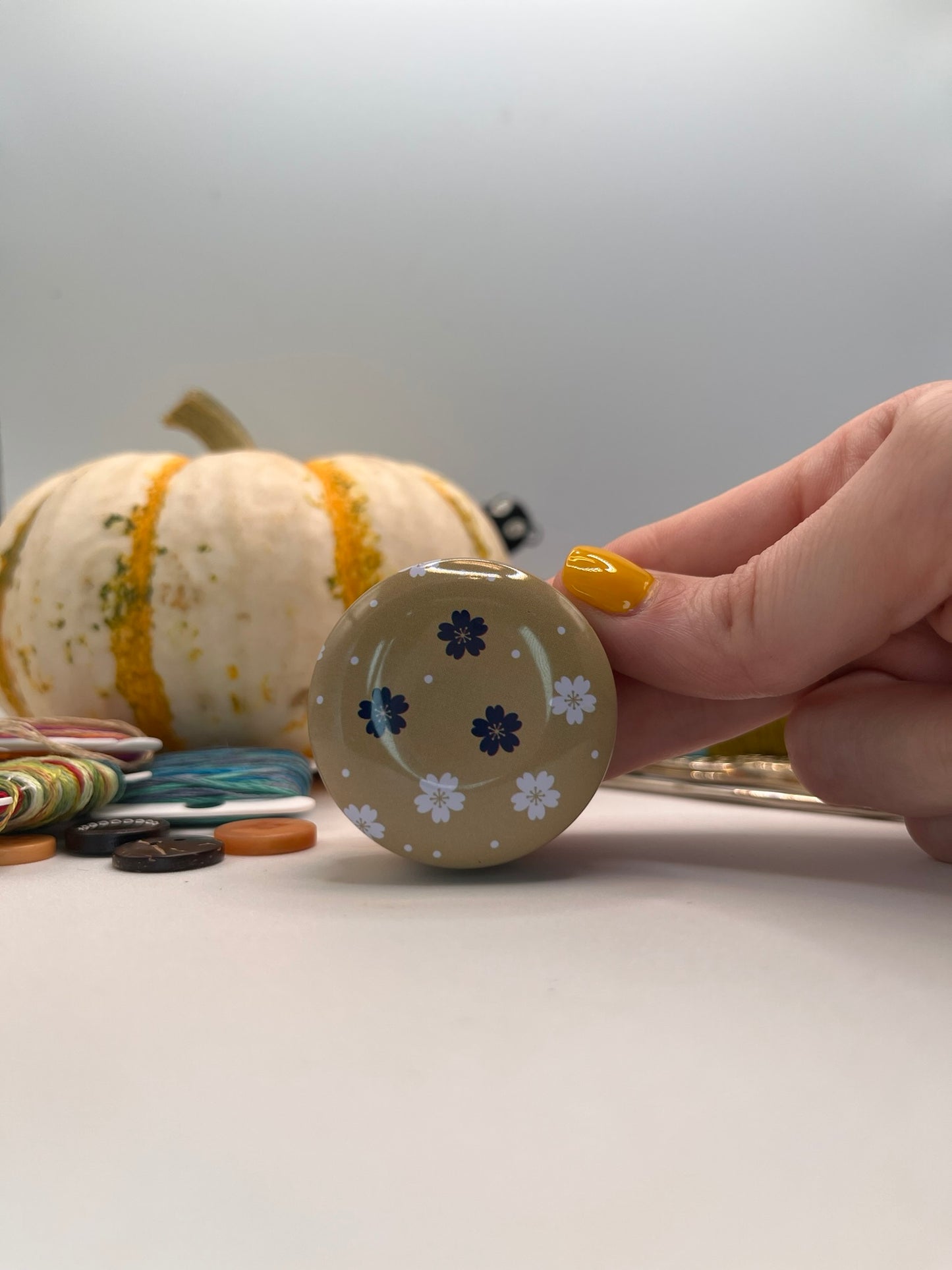 Christine birdie · flower meadow mini tin