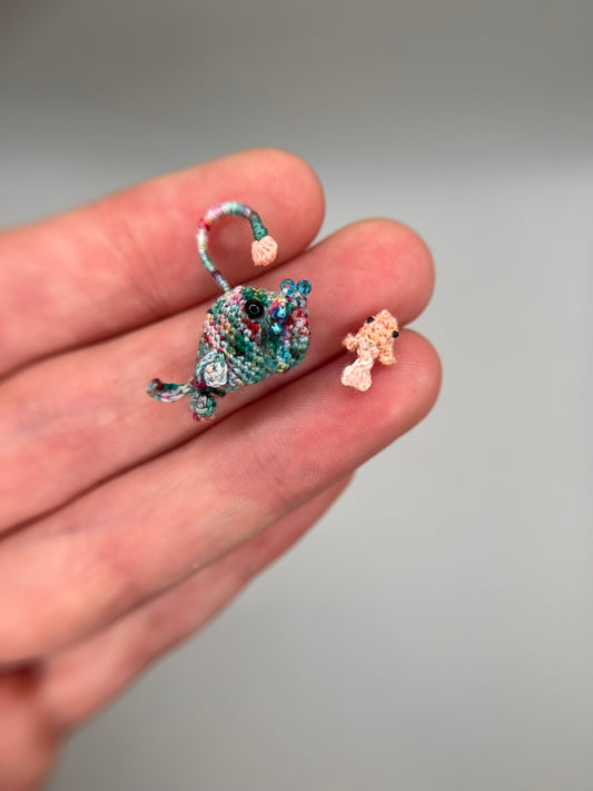ailani & ato - anglerfish couple fidget toy