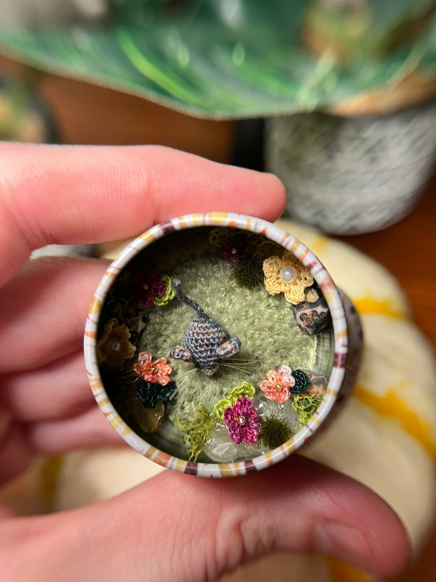 madeline mouse · flower meadow mini tin