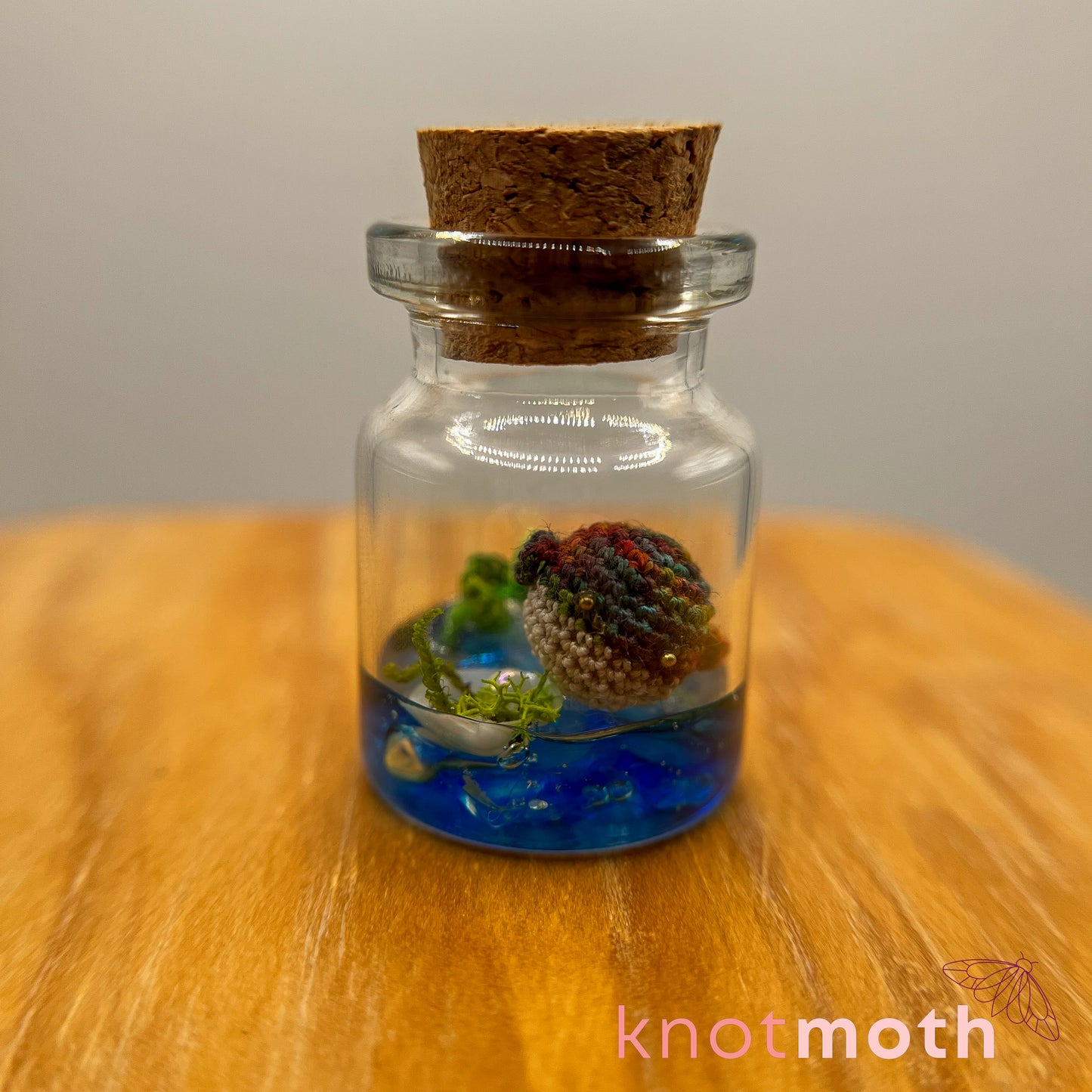 Winona Whale Micro Crochet Aquarium Jar (removable, magnetic)