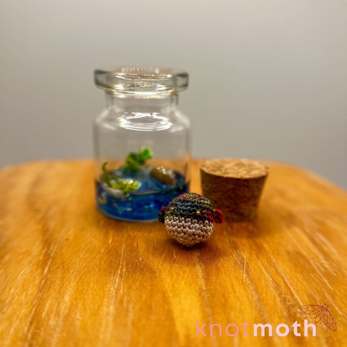 Winona Whale Micro Crochet Aquarium Jar (removable, magnetic)
